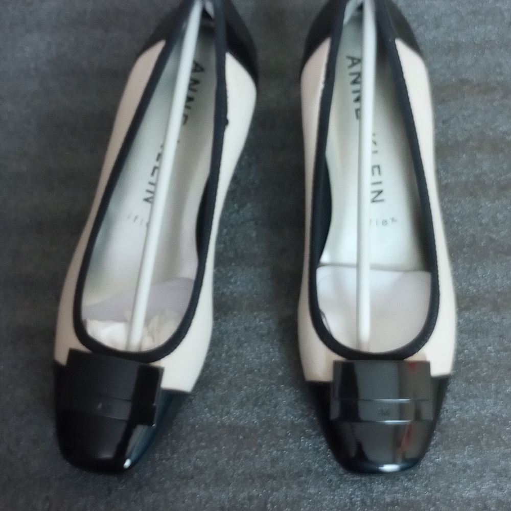 Anne Klein Black and Cream Heels